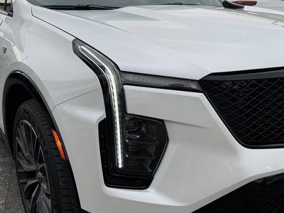 2025 Cadillac XT4 照片 14