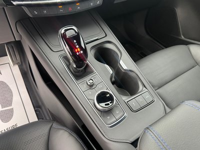 2025 Cadillac XT4 照片 9