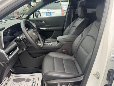 2025 Cadillac XT4 照片 7