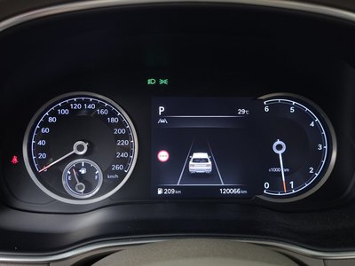 صورة 8 لـ 2022 Genesis GV80