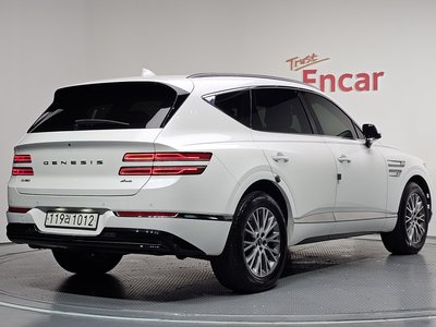 صورة 3 لـ 2022 Genesis GV80