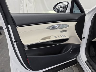 صورة مصغرة 14 لـ 2022 Genesis GV70