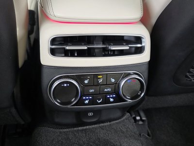 صورة مصغرة 25 لـ 2022 Genesis GV70
