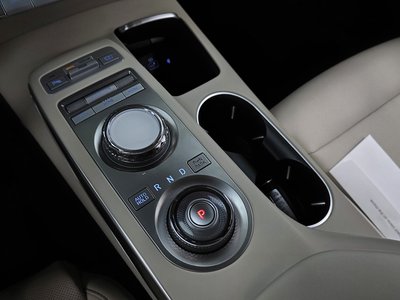 صورة مصغرة 12 لـ 2022 Genesis GV70