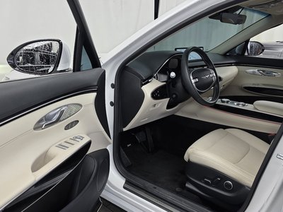 صورة مصغرة 13 لـ 2022 Genesis GV70