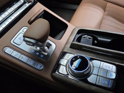 2019 Genesis G90 — фото 9