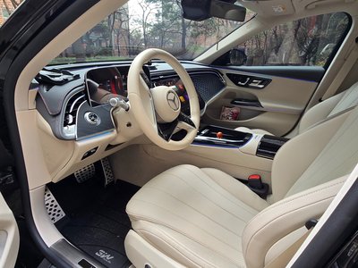 MERCEDES-BENZ E-CLASS - 9