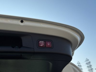 MERCEDES-BENZ GLA - 9