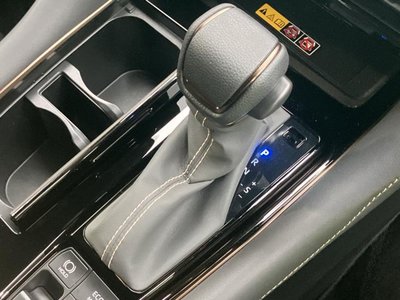 2024 Toyota ALPHARD — миниатюра 18