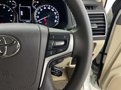 TOYOTA LAND CRUISER PRADO - 10