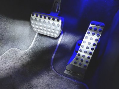 MERCEDES-BENZ GLC - 9