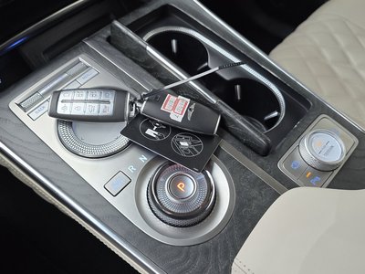 GENESIS GV80 - 9