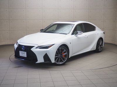 LEXUS IS