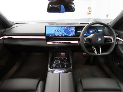 BMW I5 TOURING - 6