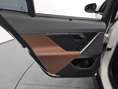 صورة مصغرة 16 لـ 2024 BMW 5 SERIES