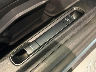 صورة مصغرة 40 لـ 2017 Porsche 718
