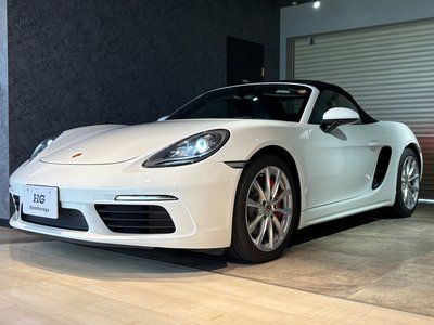 صورة 14 لـ 2017 Porsche 718