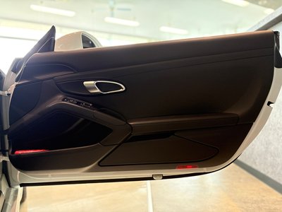 صورة مصغرة 41 لـ 2017 Porsche 718