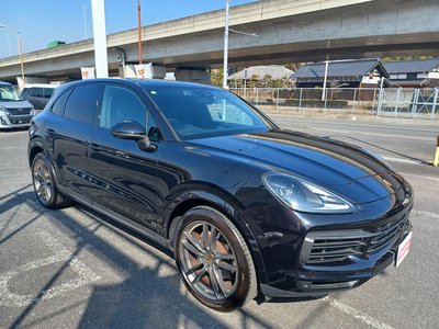 PORSCHE CAYENNE - 9