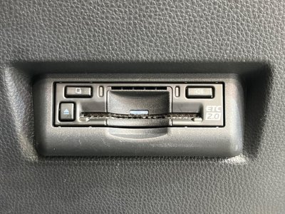 TOYOTA LAND CRUISER 250 - 7