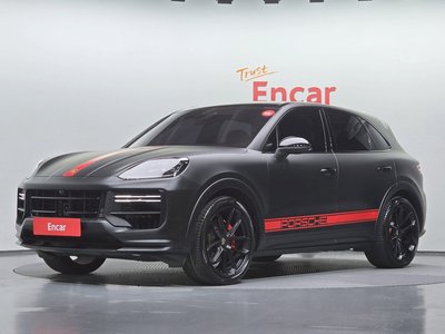 PORSCHE CAYENNE - 1