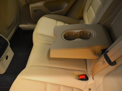 2025 Porsche MACAN — миниатюра 53
