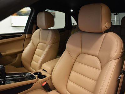 2025 Porsche MACAN — миниатюра 47