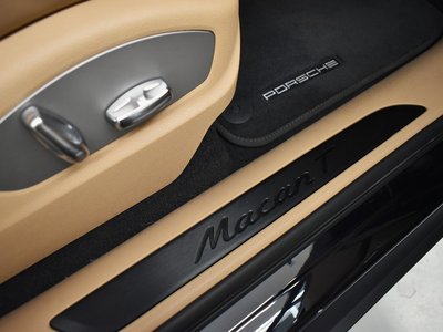 2025 Porsche MACAN — миниатюра 31