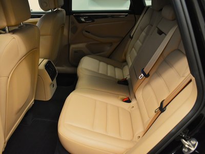 2025 Porsche MACAN — миниатюра 52