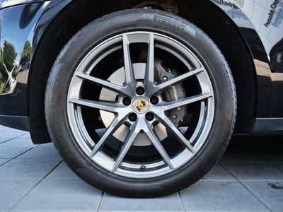 2025 Porsche MACAN — миниатюра 12