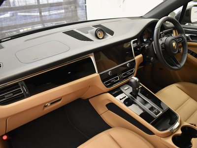 2025 Porsche MACAN — миниатюра 48