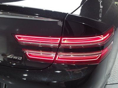 GENESIS G80 (RG3) - 10