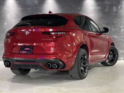 ALFA ROMEO STELVIO - 8
