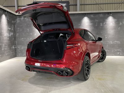 ALFA ROMEO STELVIO - 9