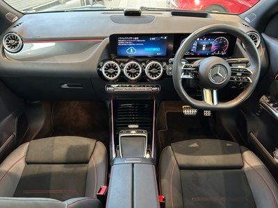 MERCEDES-BENZ GLA - 5