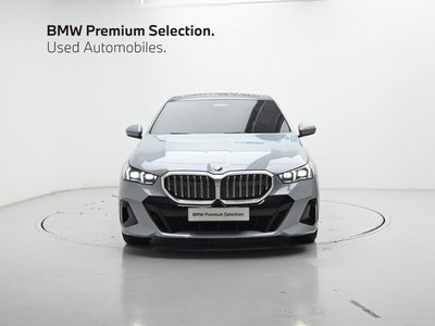 BMW 5 SERIES - 2