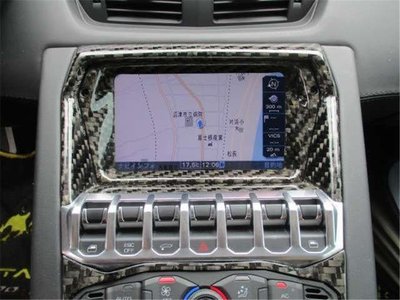 LAMBORGHINI AVENTADOR - 4