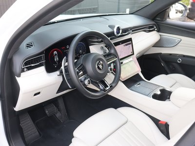 2023 Maserati GRECALE — миниатюра 23
