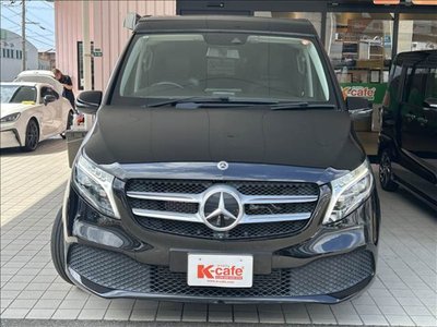 2021 Mercedes-BENZ V-CLASS photo 2