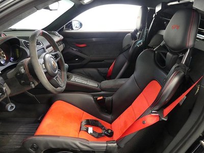 PORSCHE 718 CAYMAN - 8