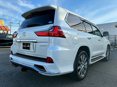 LEXUS LX - 4