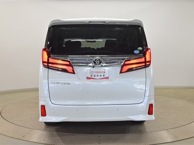 TOYOTA ALPHARD - 3