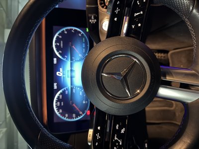 MERCEDES-BENZ E-CLASS - 5