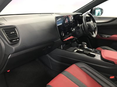 2022 Lexus NX 缩略图 18