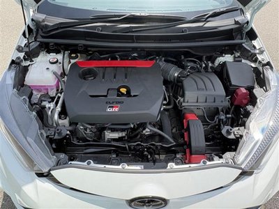 2025 Toyota GR YARIS thumbnail 43