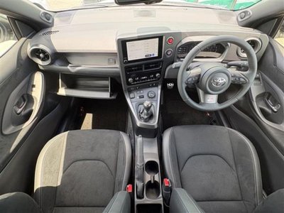 2025 Toyota GR YARIS thumbnail 45