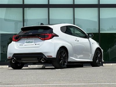 2025 Toyota GR YARIS thumbnail 19
