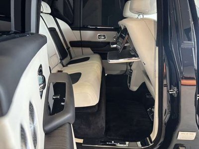 2019 ROLLS-ROYCE CULLINAN 缩略图 39