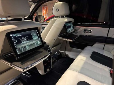 2019 ROLLS-ROYCE CULLINAN photo 4
