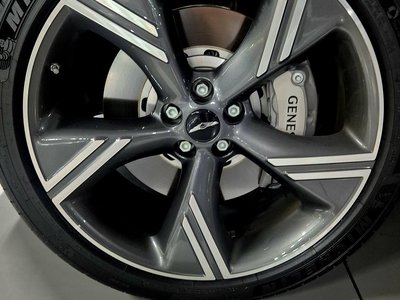 2025 Genesis GV80 photo 3